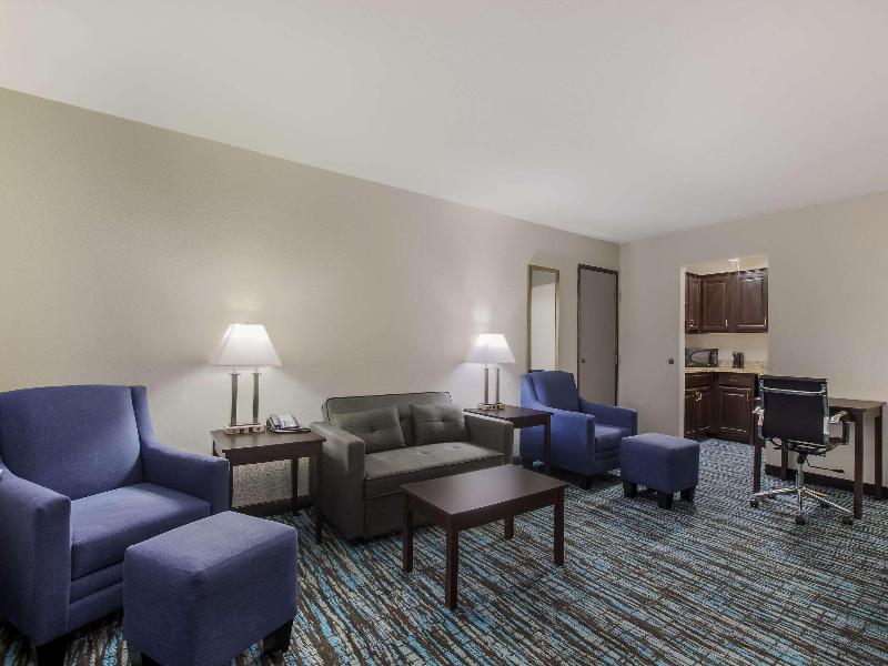 Clarion Pointe Harrodsburg-Danville image