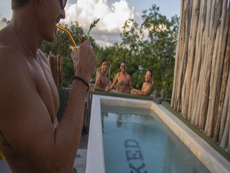 Loba Tulum image