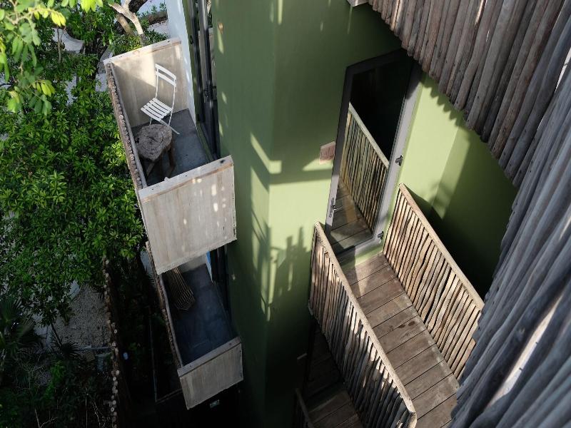 Loba Tulum image