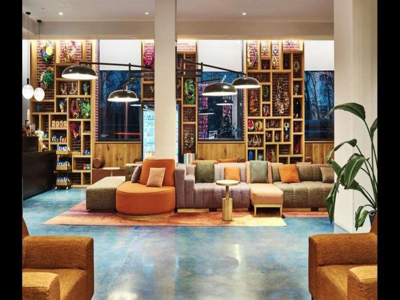 Radio Hotel image