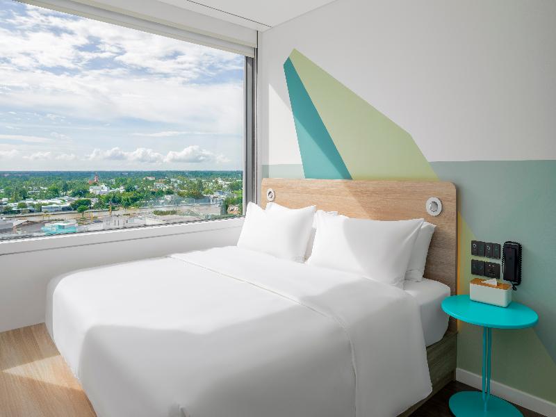 Tru by Hilton Hau Giang City Centre image