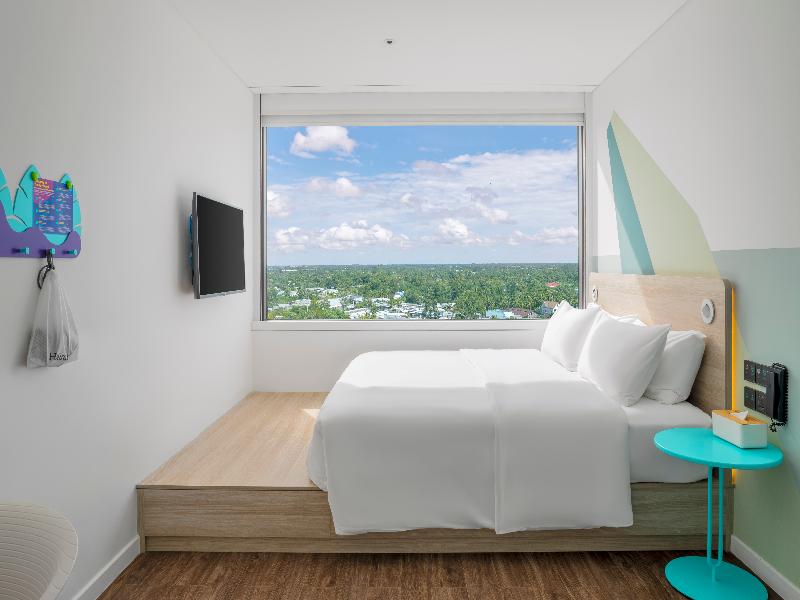 Tru by Hilton Hau Giang City Centre image