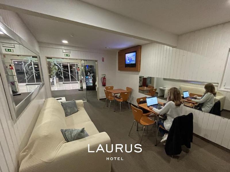 LAURUS Hotel