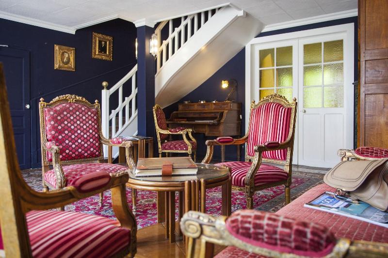 Logis Hotel la Source Bleue image