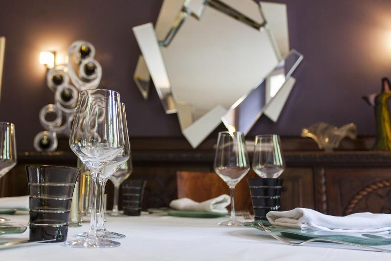 Logis Hotel la Source Bleue image 7