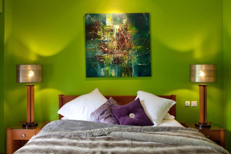 Logis Hotel la Source Bleue image 8