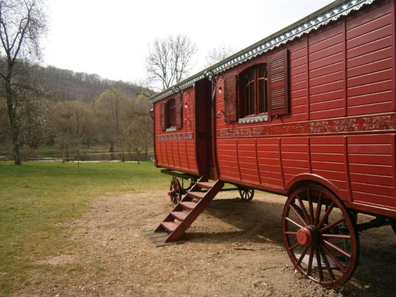 Logis Hotel la Source Bleue image
