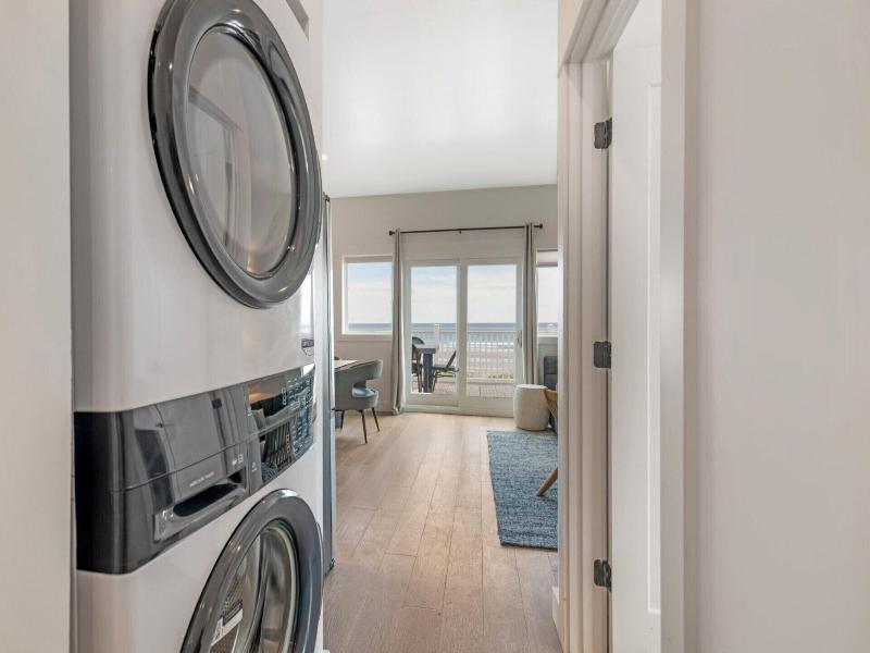 Sea Latch Inn image