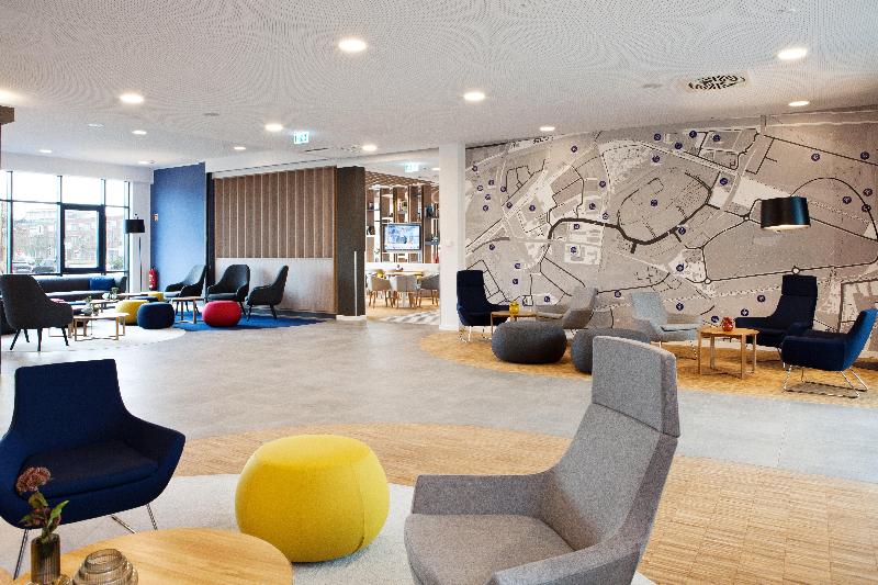 Holiday Inn Express Dusseldorf Airport image