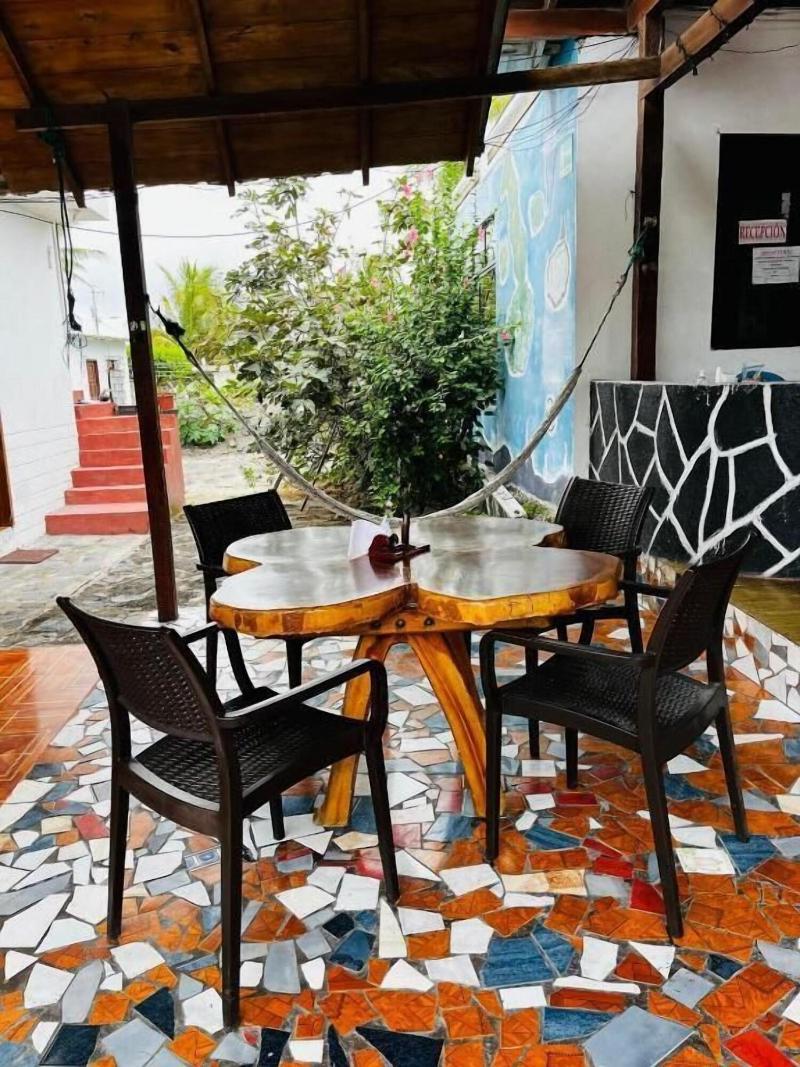 Hostal Las Gardenias image