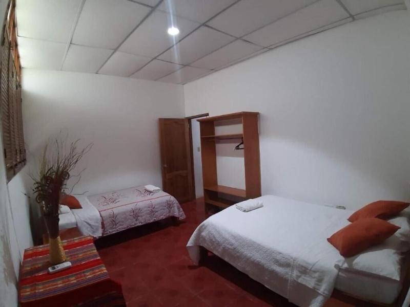 Hostal Las Gardenias image