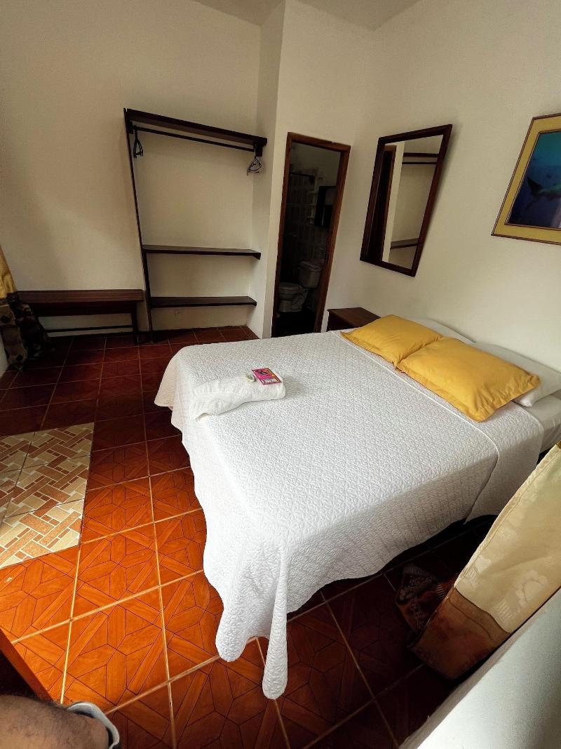 Hostal Las Gardenias image