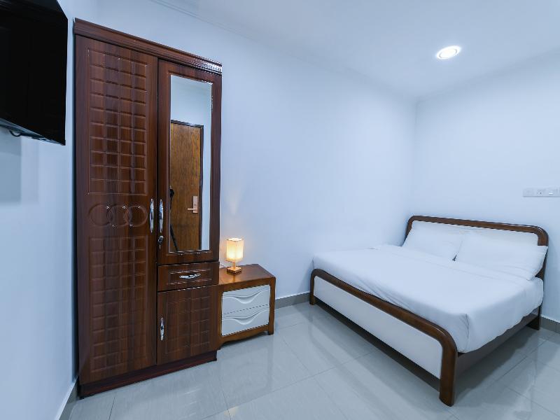 Super OYO Capital O 90543 Sp Star Hotel image