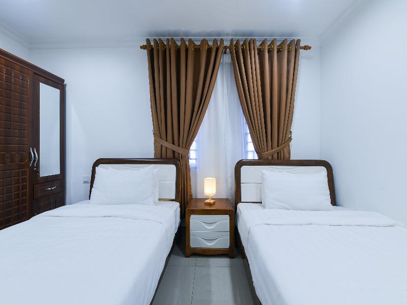 Super OYO Capital O 90543 Sp Star Hotel image
