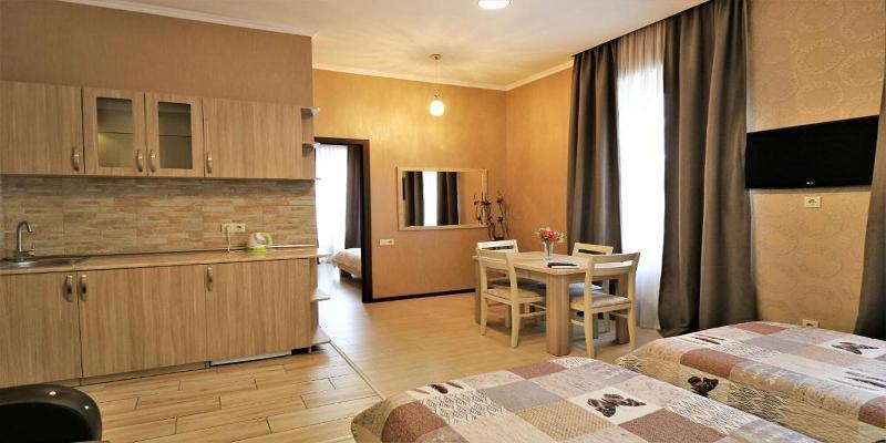 Tabori Apart Hotel image