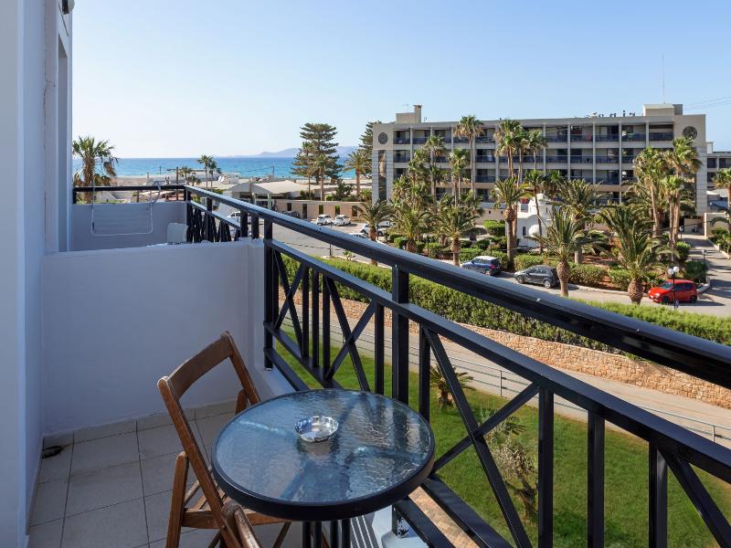 Naiades hotel image