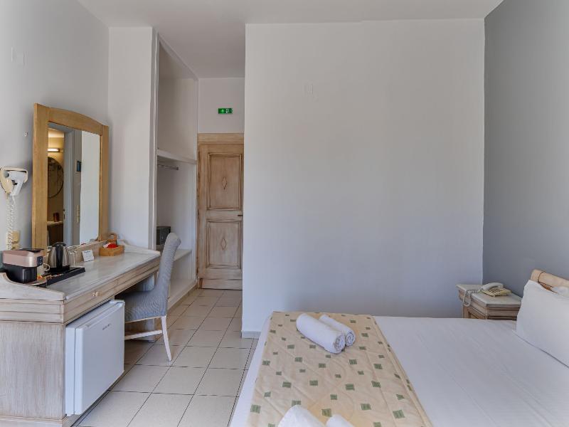 Naiades hotel image