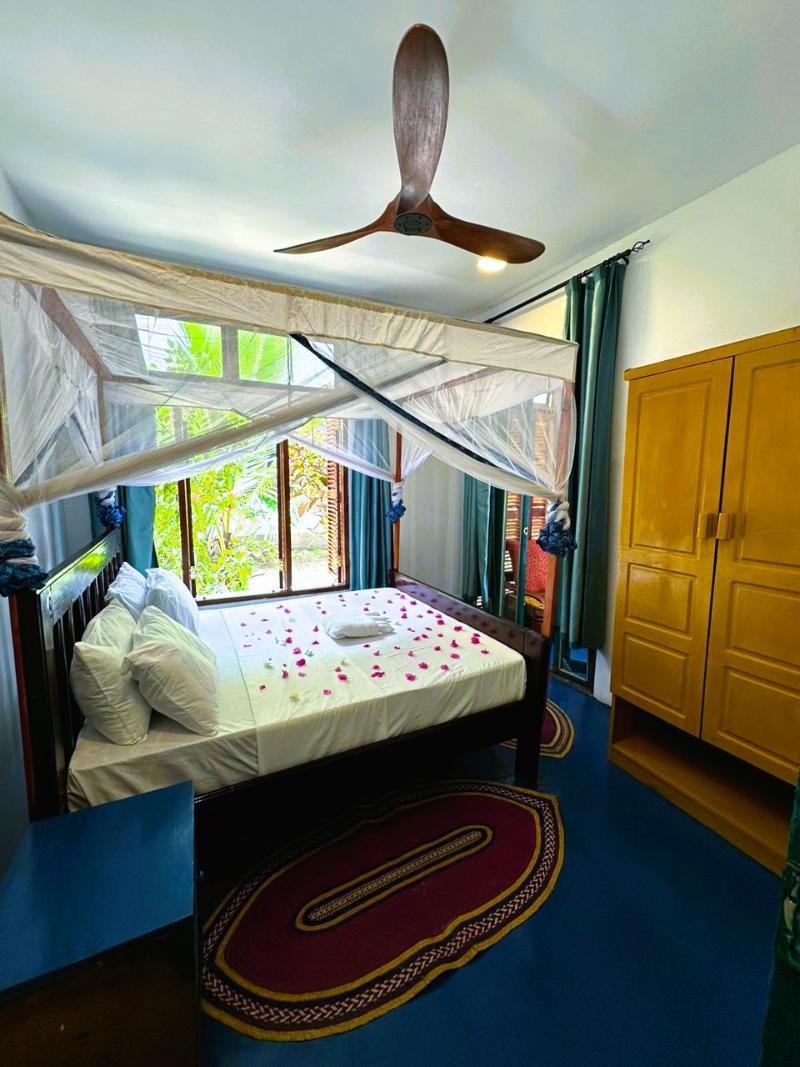 Asante Sana Beach Cottages image
