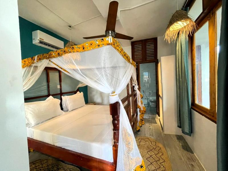 Asante Sana Beach Cottages image