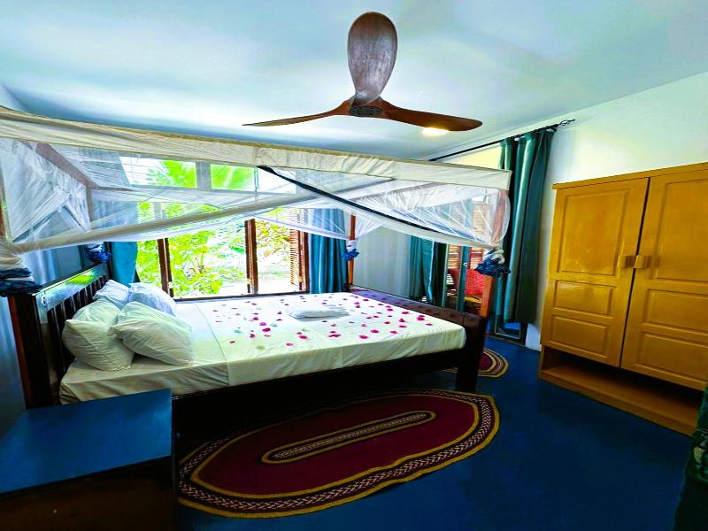 Asante Sana Beach Cottages image