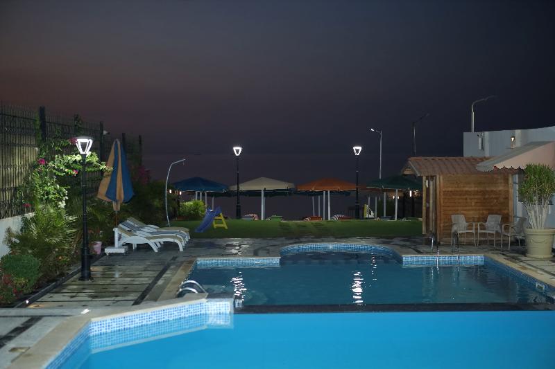 Tiba Rose Plaza image