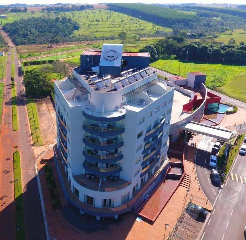 7 Saltos Resort image