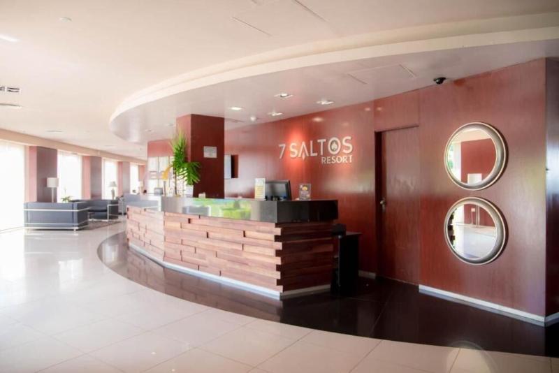 7 Saltos Resort image