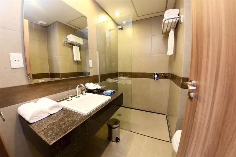7 Saltos Resort image