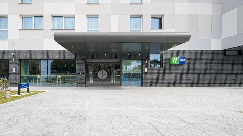 Hotel Holiday Inn Express Madrid Airport
