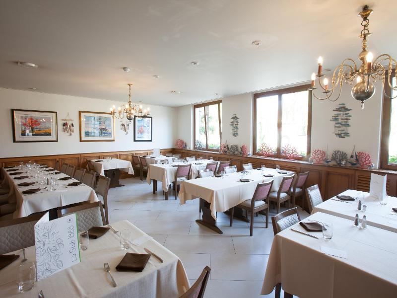 Logis Hotel Au Tilleul image