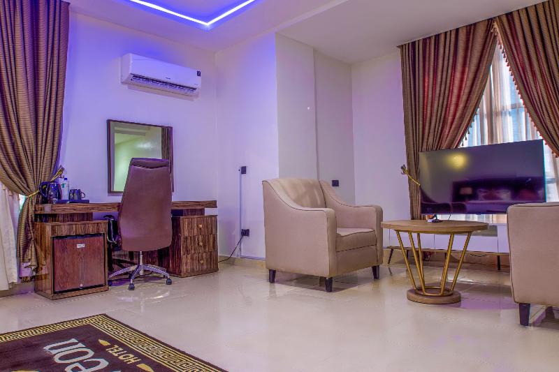 Aveon Hotel image