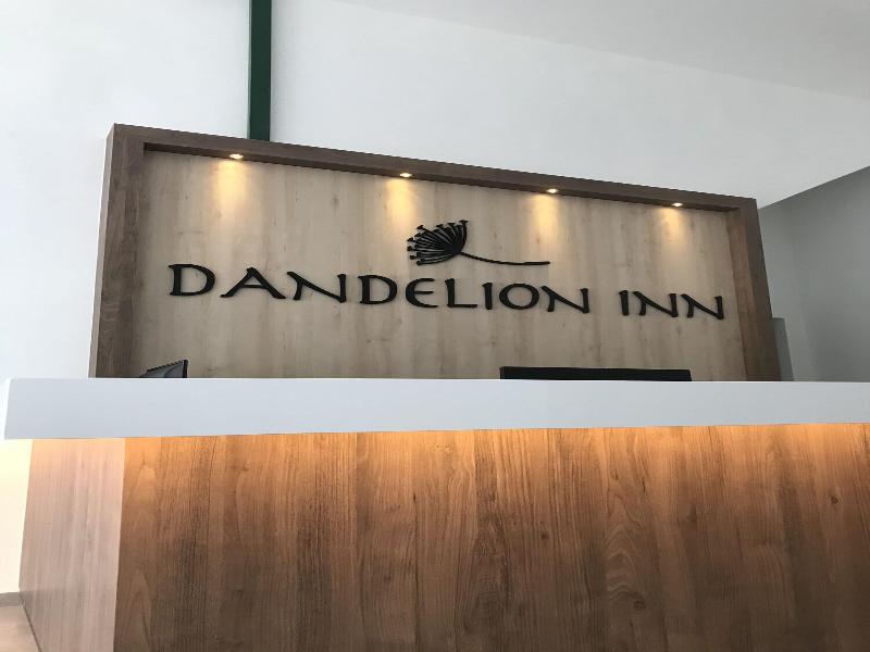 Dandelion Inn