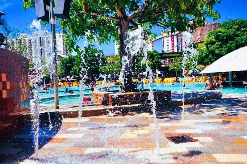 Piazza diRoma -Acesso Park diRoma Splash