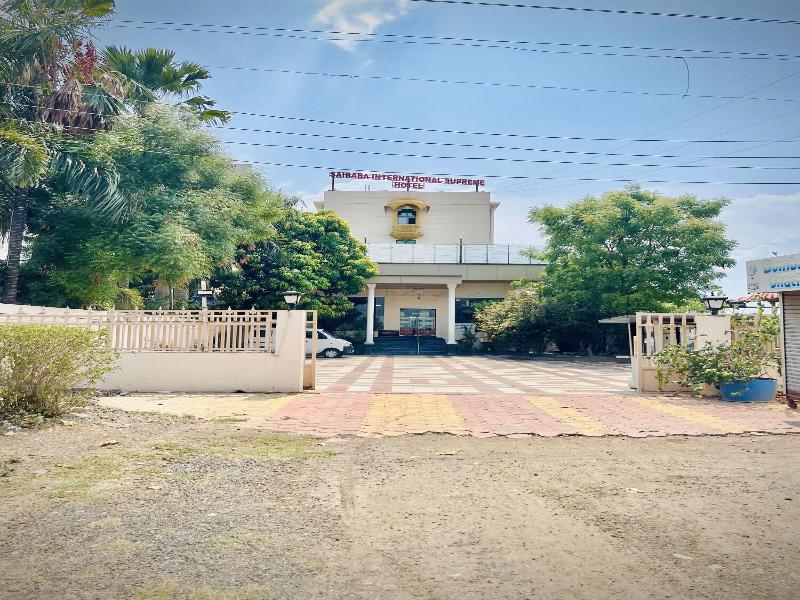 Hotel Sai Dharam Palace