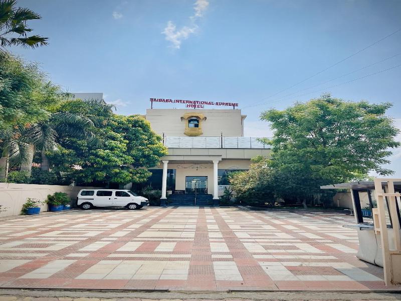 Hotel Sai Dharam Palace