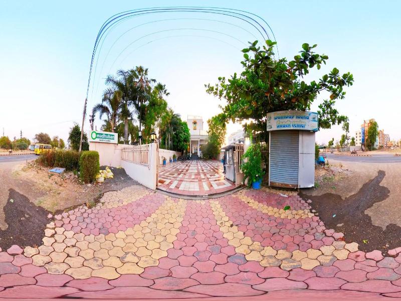 Hotel Sai Dharam Palace