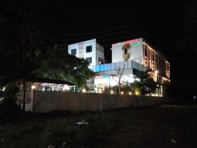 Hotel Sai Dharam Palace