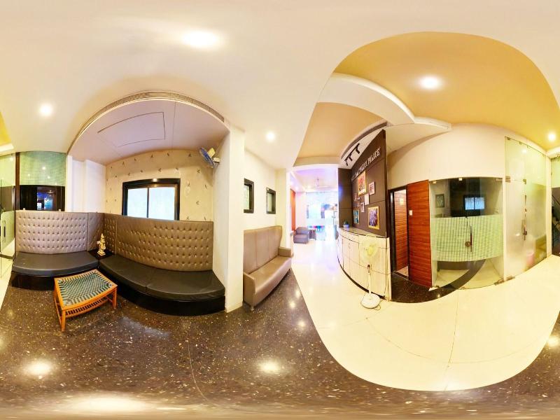 Hotel Sai Dharam Palace