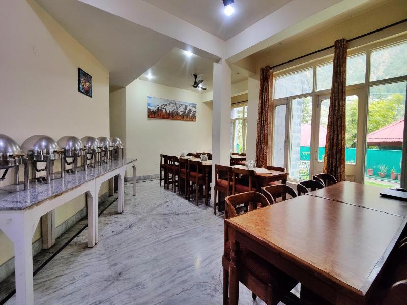 Gagan Resort — restaurant