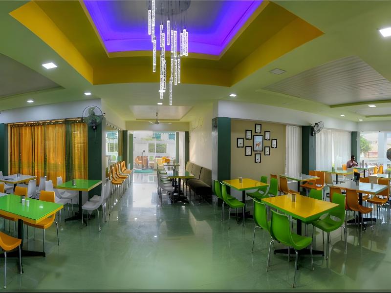 Hotel RajMahal Inn  image