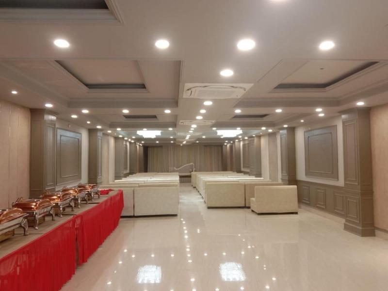Hotel Hirapanna