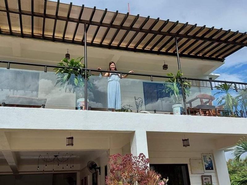 Casa De Robles image
