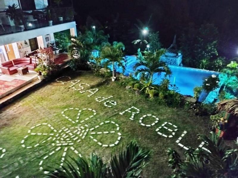 Casa De Robles image
