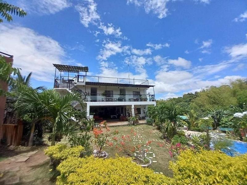 Casa De Robles image