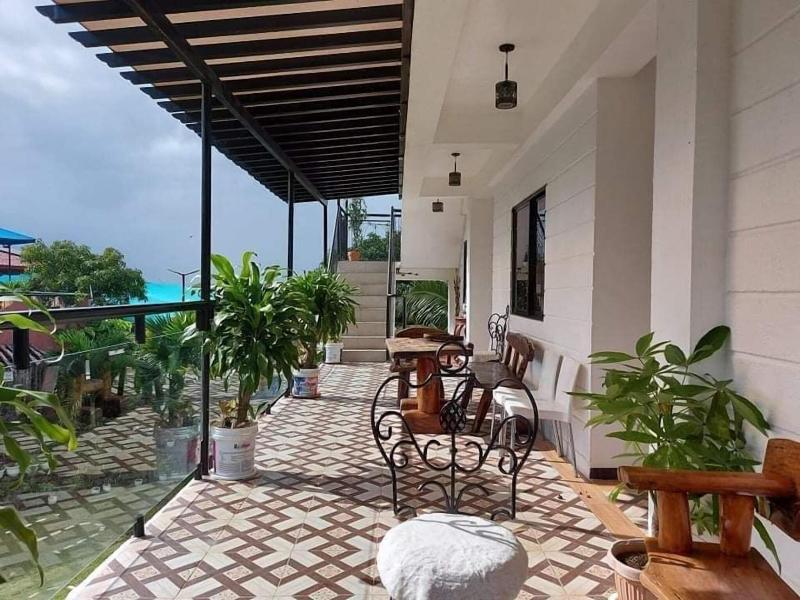 Casa De Robles image