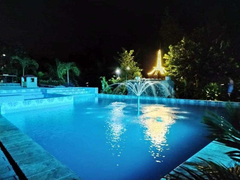 Casa De Robles image