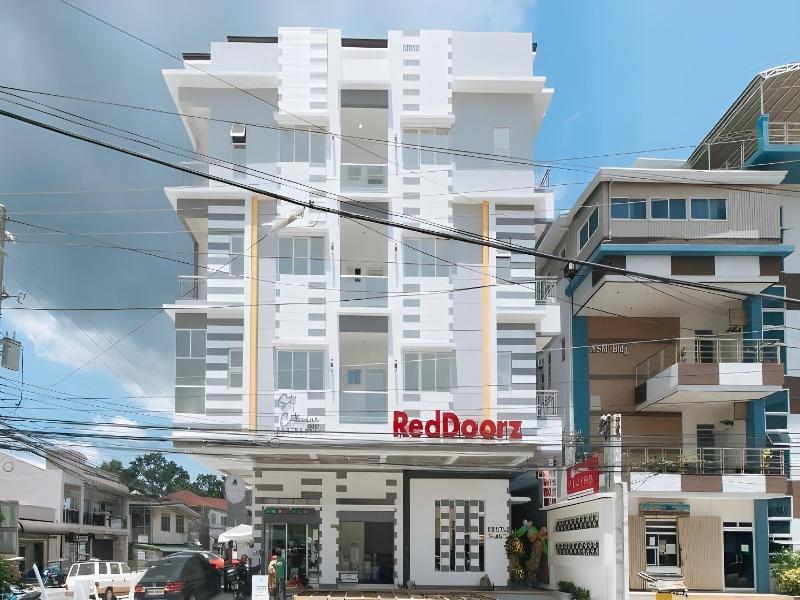 RedDoorz @ St. Catherine Residences Olongapo City — photo 9
