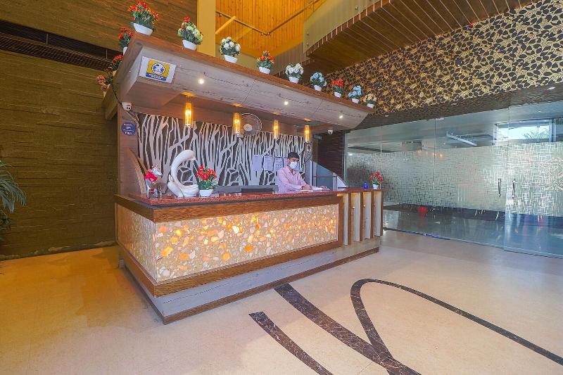 FabHotel Prime Z Grand image
