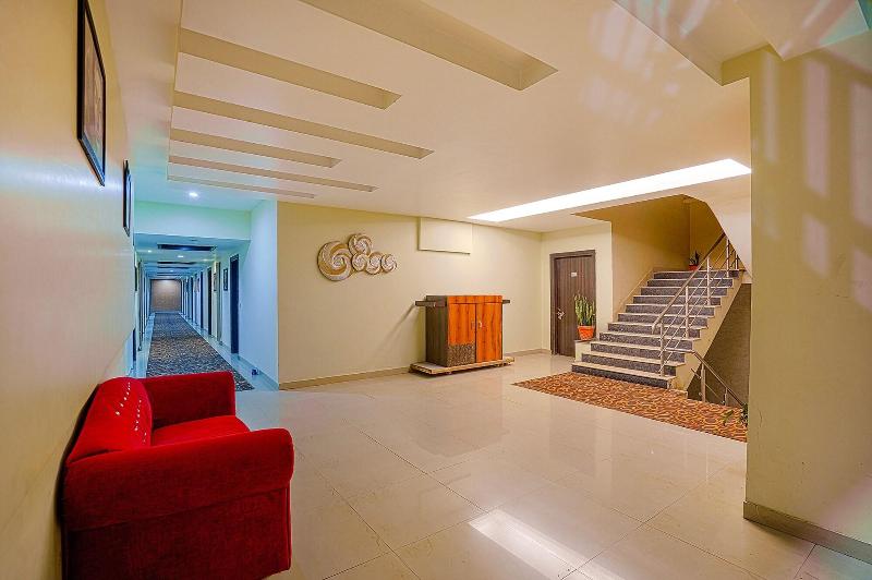 FabHotel Prime Z Grand image