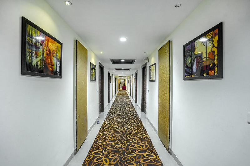 FabHotel Prime Z Grand image